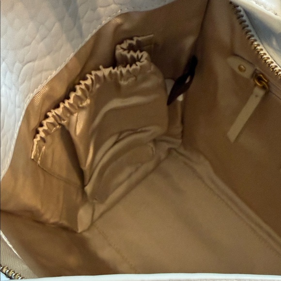 🆕 Vince Camuto Ice Blue Tote with Gold Accent Luxury Leather - Picture 9 of 11